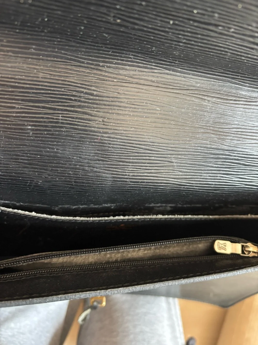 Authentic Louis Vuitton epi leather taiga briefcase
